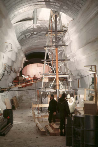 A thermal coring rig used to take ice cores at Camp Century in 1964. (Image U.S. Army)